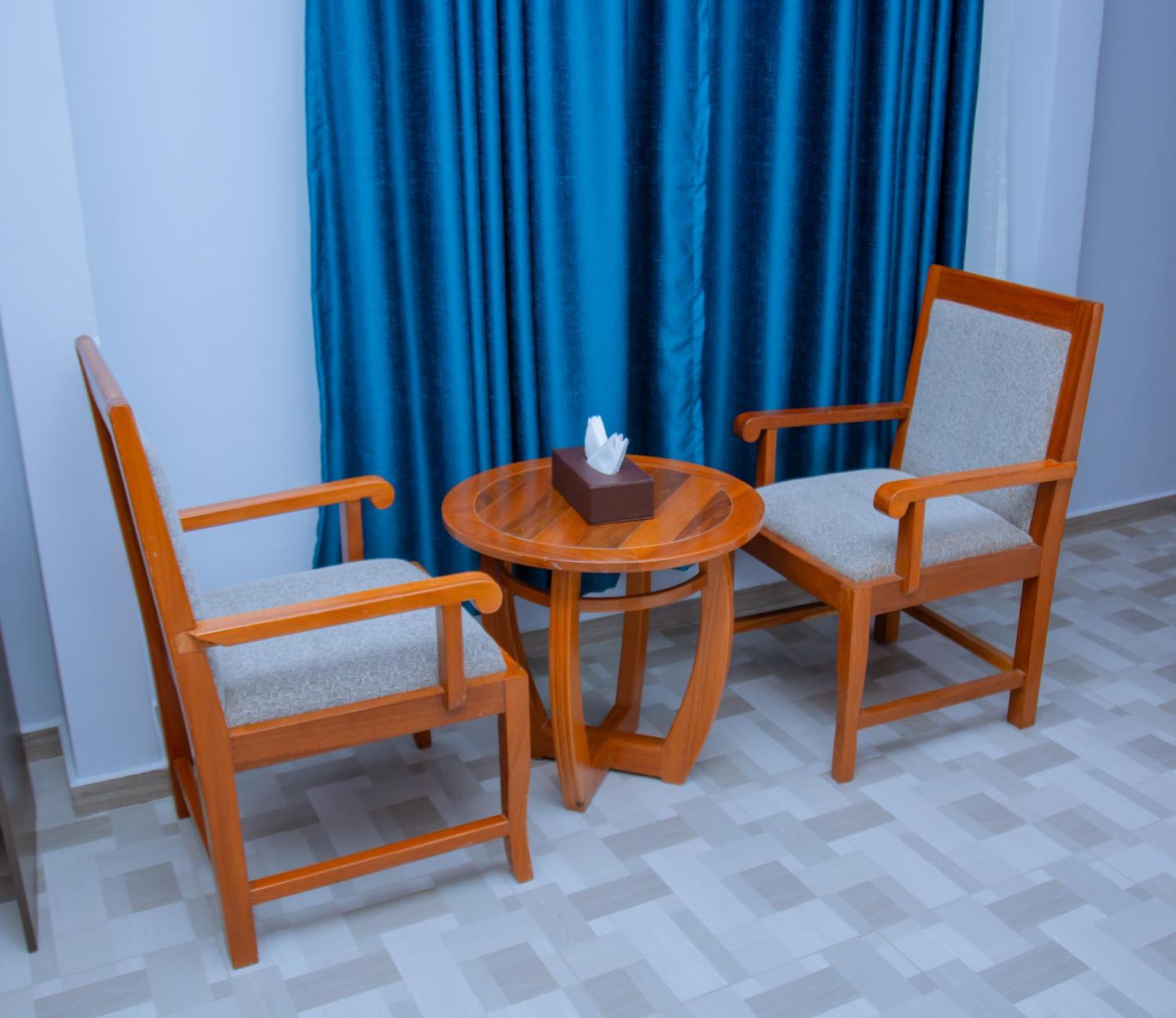 Hotel Rolax Dar es Salaam Buitenkant foto