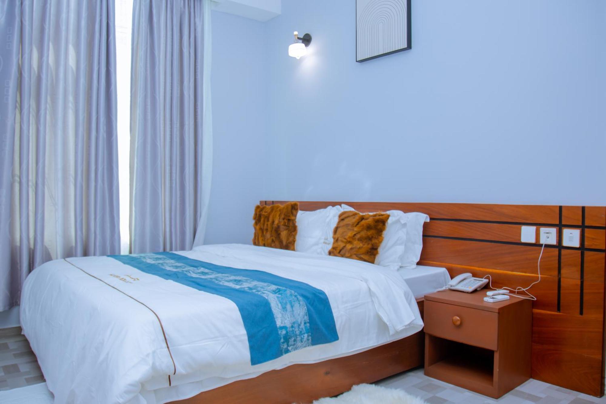 Hotel Rolax Dar es Salaam Buitenkant foto